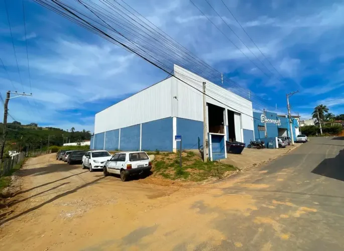 Galpão Comercial Disponível para Venda.