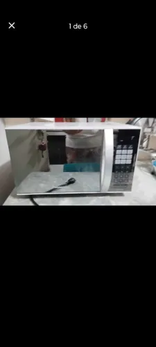 Microondas espelhado