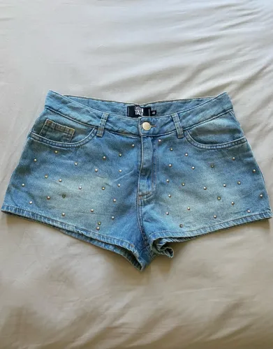 Short Jeans