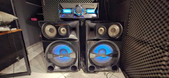 Sony Shake 7