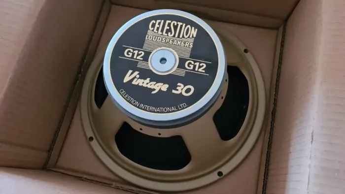 Auto Falante Celestion vintage 30