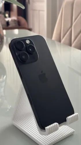 Vendo Iphone 16 Pro 128gb - Preto