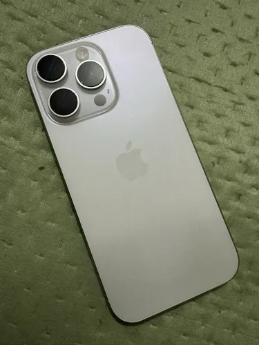 iPhone 16 pro 128gb Titânio Branco c/NF novo