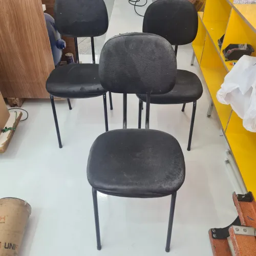 Kit 3 cadeiras de escritorio / recepção estofada