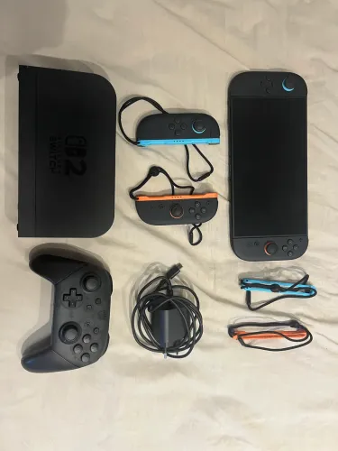Nintendo Switch 2 + Joy-Con Extra + Controle Pro