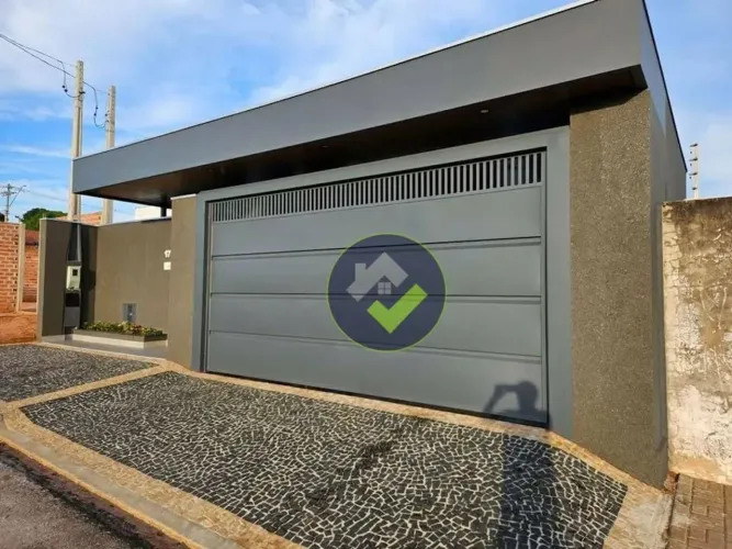 Casa com 2 dormitórios à venda, 112 m² por R$ 525.000,00 - Jardim Santa Cândida - Agudos/S