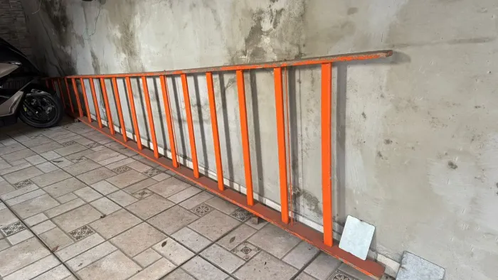 Escada em madeira