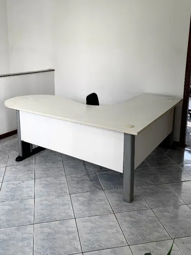 Mesa em L (Escritório) 160x210cm