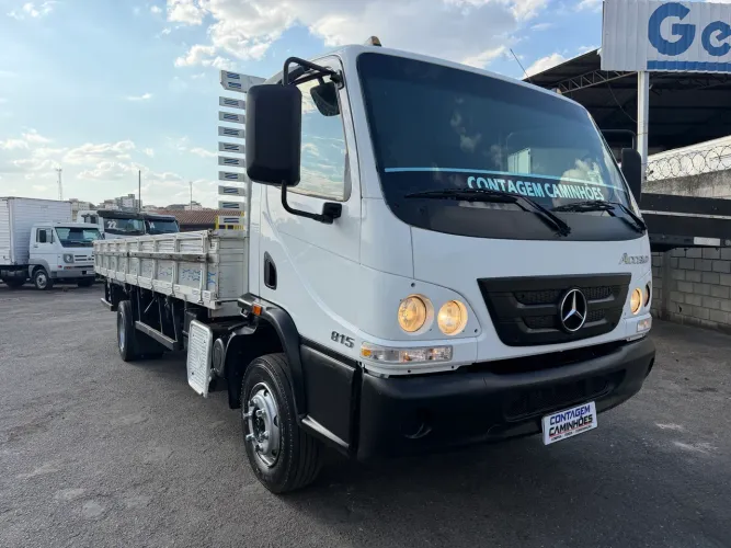 Mb accelo 815 2016 carroceria completo baixo km