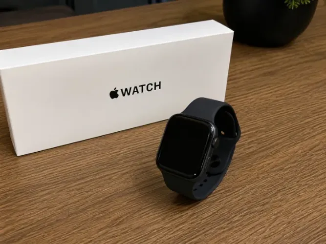 Apple watch SE meia noite pulseira m/g