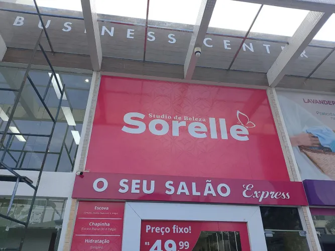 Adesivos e lonas personalizadas