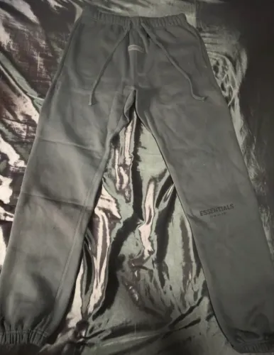 Calça Moletom Essentials Preto Masculino M