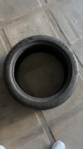 Pneu continental 215/45 r18 NOVO