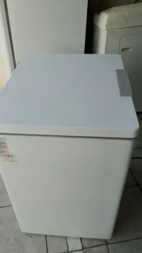Freezer Mideia 150 litros usado.