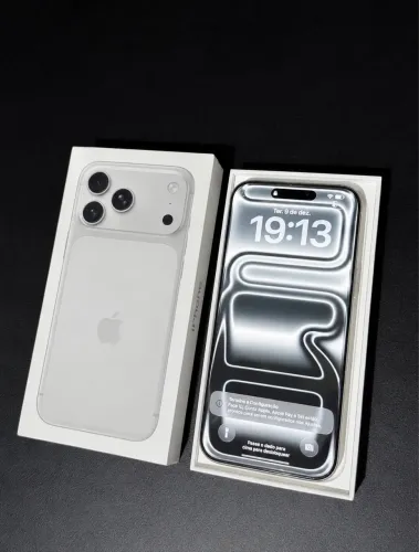 iPhone 17 Promax Silver 256GB
