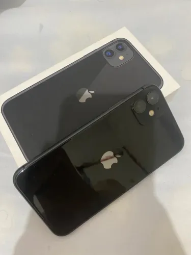 iPhone 11 64g acompanha caixa 
