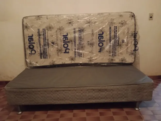 Cama box + 01 Colchão solteiro