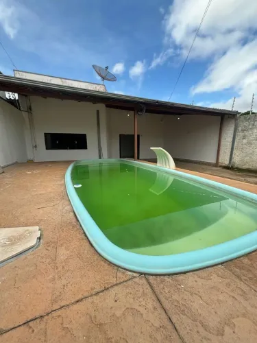 Vende-se casa cidade jardim com piscina
