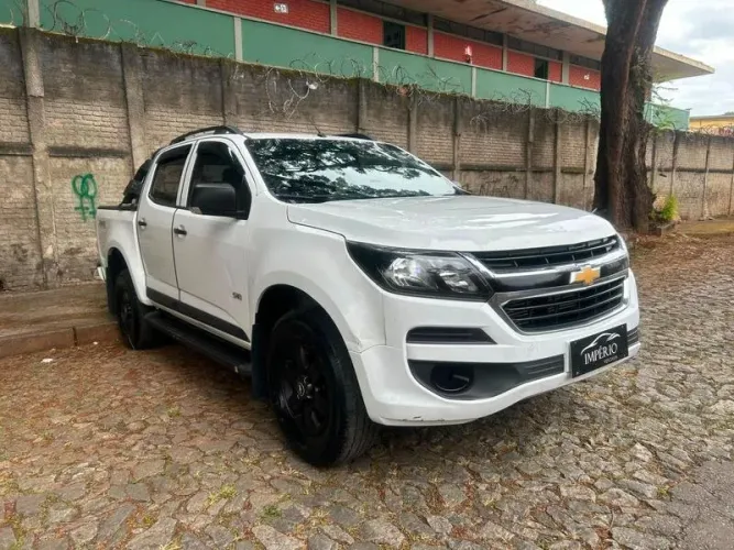 Chevrolet S10 Pick-up LS 2.8 TDI 4X4 CD Dies. Mec. 2019