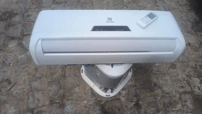 Ar condicionado 9 mil BTUs entrego instalado 