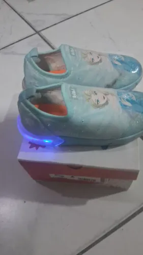 Tênis BIBI com LED