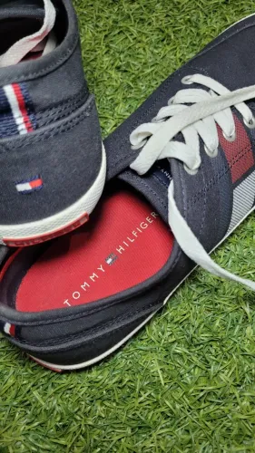 Tênis Tommy Hilfiger 41 BR Usado Original