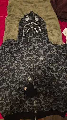 Moletom Bape x DSM shark camuflado