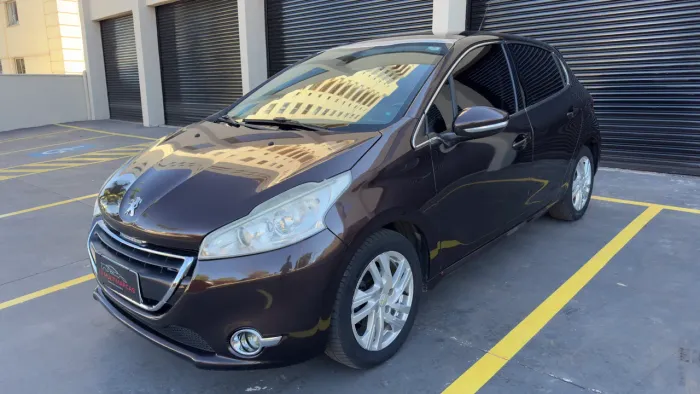 Peugeot 208 Griffe 1.6 Flex 16V 5P Aut. 2015