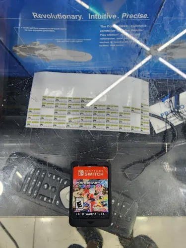 Jogo para Nintendo Switch usado mídia física sem capa Mario Kart 8