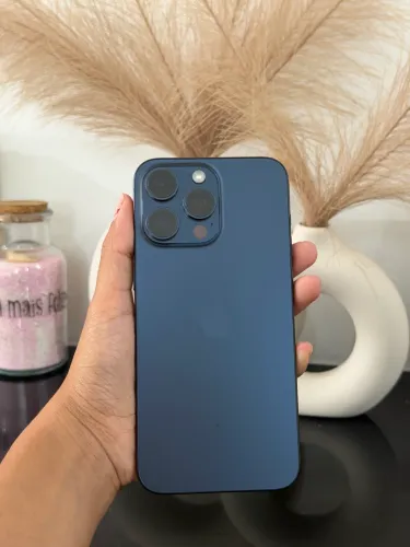 IPhone 15 pro Max 256 AZUL