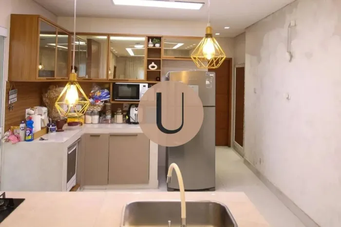 Sobrado à Venda na Vila Prudente, São Paulo | 150 m², 2 Dormitórios, Suíte e 2 Vagas