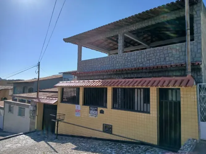 Casa Duplex com área de lazer Santos Dumont