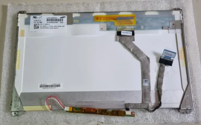 TELA LED PARA NOTEBOOK SAMSUNG MODELO LTN156ATO1