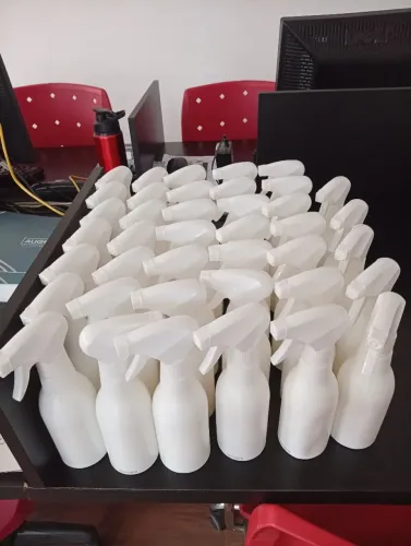 40 borrifadores novos 300Mls