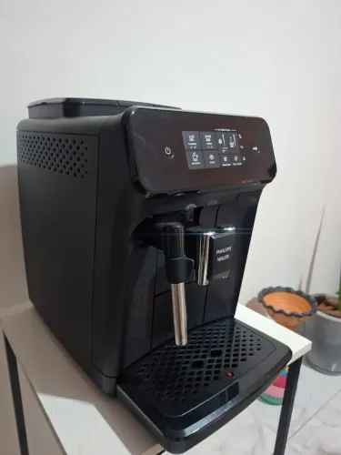 Cafeteira Espresso Philips Walita Series 1200 - EP1220/12 Preta