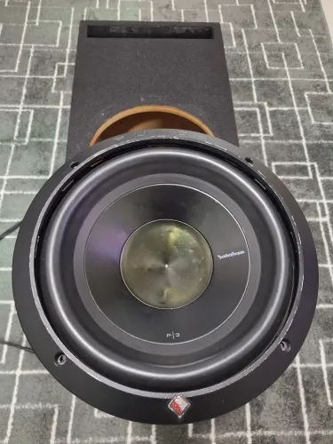 Subwoofer rockford fosgate p3 10 500rms + caixa 