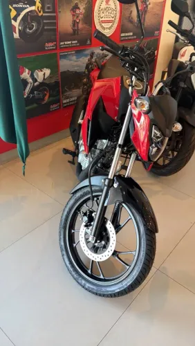 Moto Honda cg Fan zero km sem uso com alarme e pezinho já instalado apenas 18900