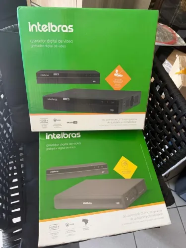 2 DVR Intelbras H 265+ 10 canais modelo 1208