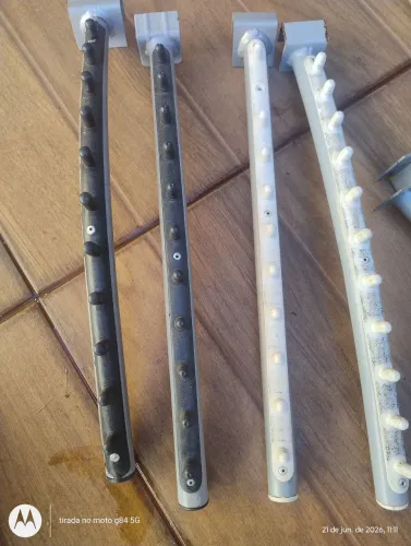 Braço de arará pra loja de roupa