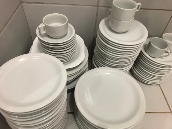 Prato refeição e sobremesa porcelana branca