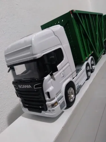 Miniatura Caminhão Scania Rodotrem Canavieiro Escala 1/32