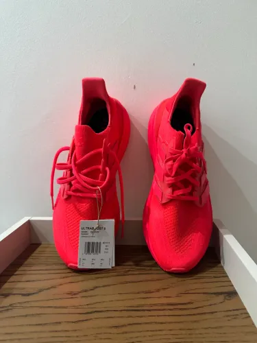 Tênis Adidas Ultra Boost  43