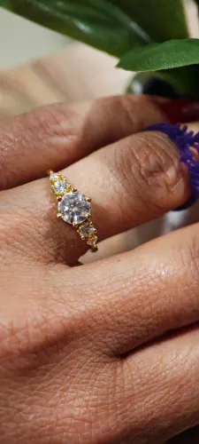 Anel em ouro 18k 