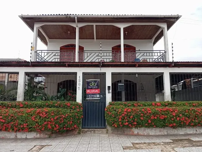 CASA RESIDENCIAL NOS ALTOS PARA LOCAÇÃO - CENTRO DE MACAPÁ