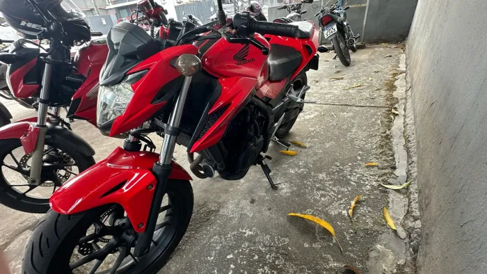 Vende-se CB500F