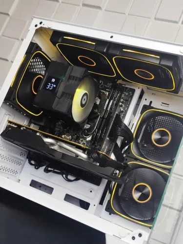 PC Gamer Ryzen 5 2600, RX 580 8 GB, 16 GB, SSD 480 GB