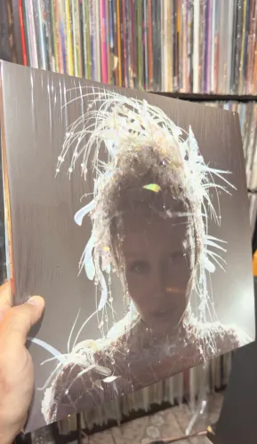 LP Miley Cyrus - Something Beautiful