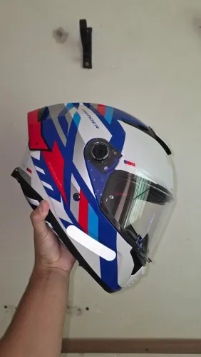 CAPACETE MT THUNDER 4 ALTA QUALIDADE E RESISTENCIA
