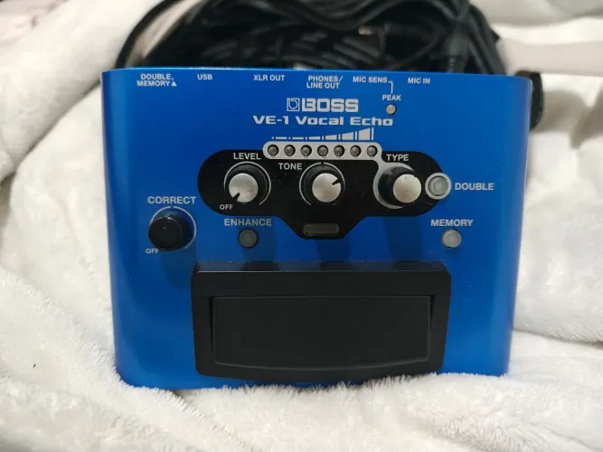 Pedal BOSS VE-1 Vocal Echo 