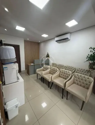 PONTO COMERCIAL COM 7 SALAS E 3 CASAS